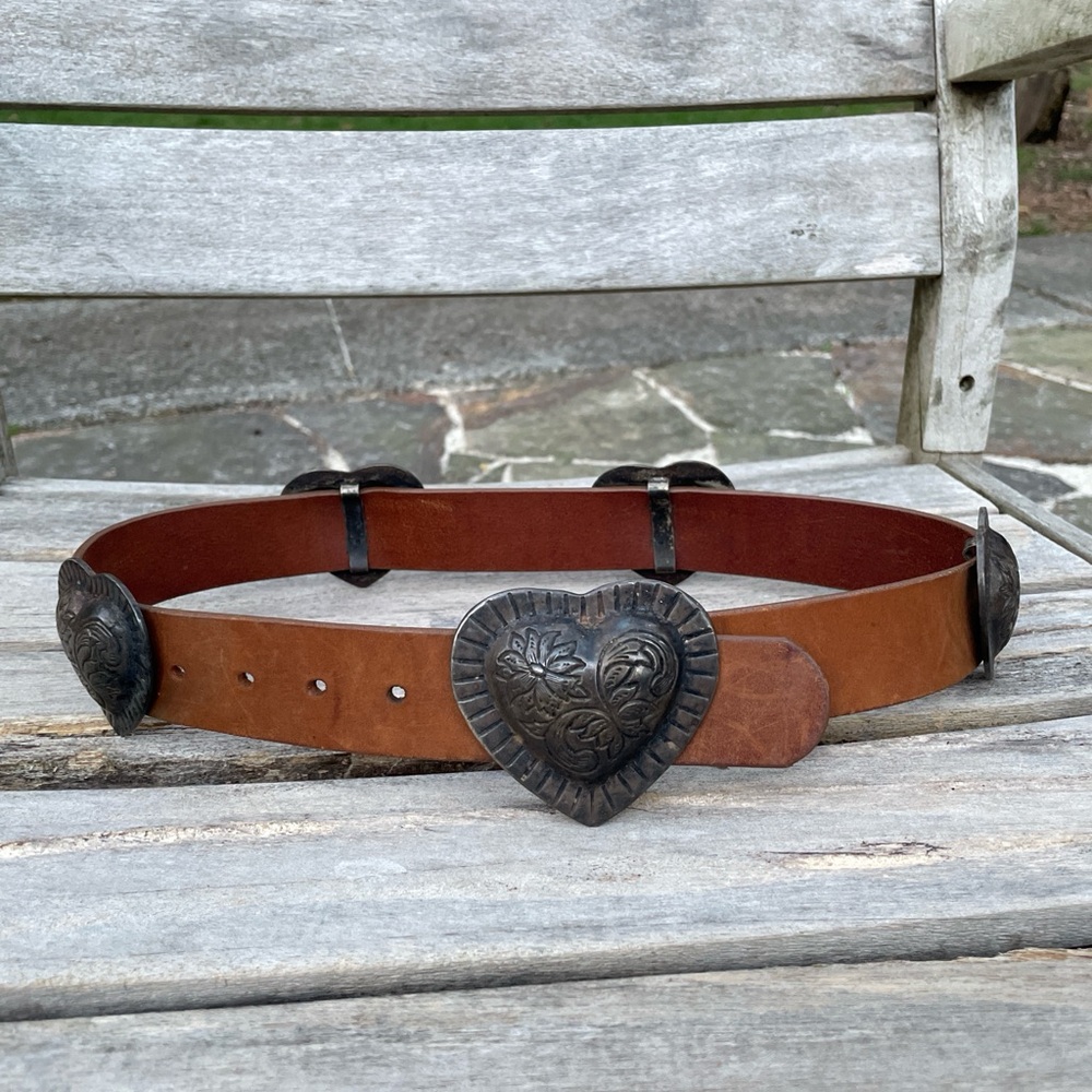 Jenny and the Boys 90’s Leather Heart Belt (S)